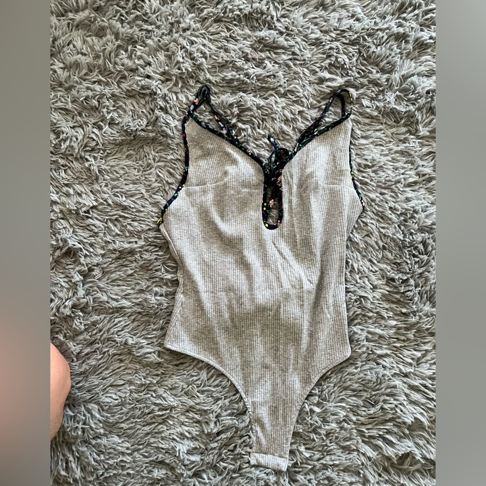 Bodysuit size s Victoria secret